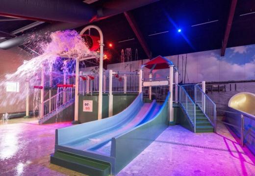 Stacaravan Op 5 Sterren Vakantiepark De Kuilart Friesland Aan Het Meer Met Zwembad 5P 237 Koudum Exteriör bild